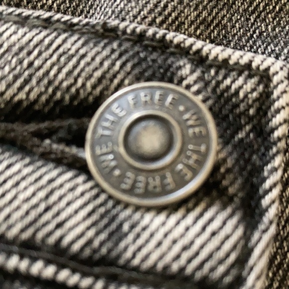 Black Distressed Denim Skirt - Picture 6 of 9